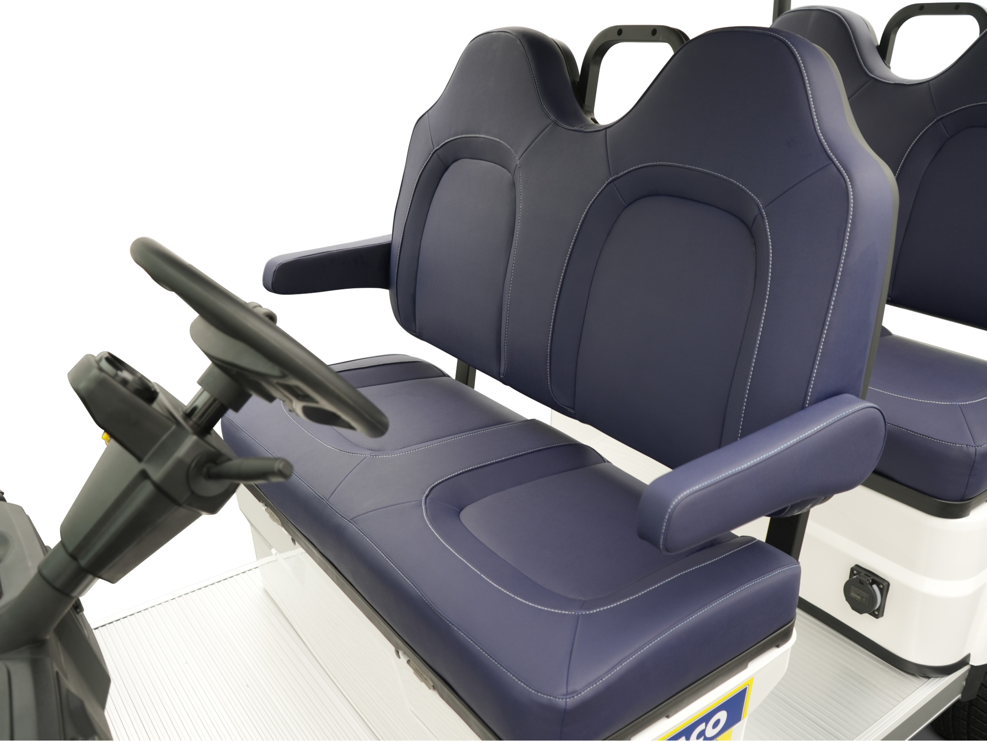 DIVACO.RENT Golfcart 4-Sitzer elektrisch Sitzposition